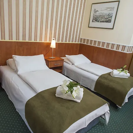 Atlantic Otel Budapeşte