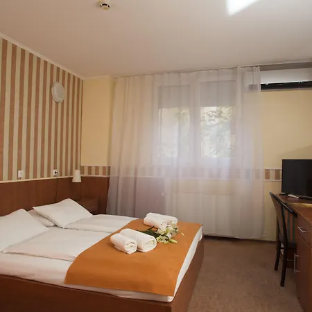 Atlantic Otel Budapeşte