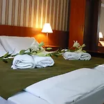 Atlantic Hotel 3*