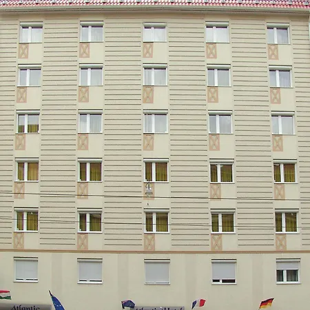 Отель Atlantic 3*